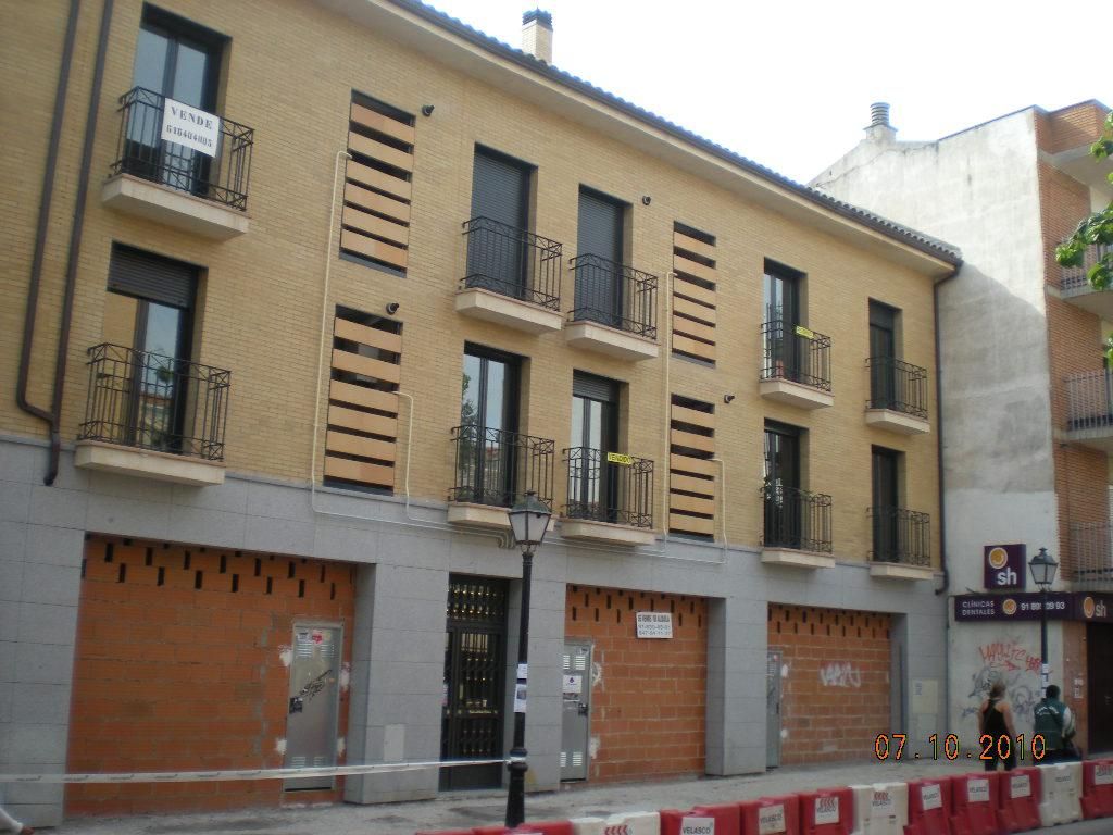 Vista exterior de Dúplex en venda en Valdemoro amb Aire condicionat i Calefacció