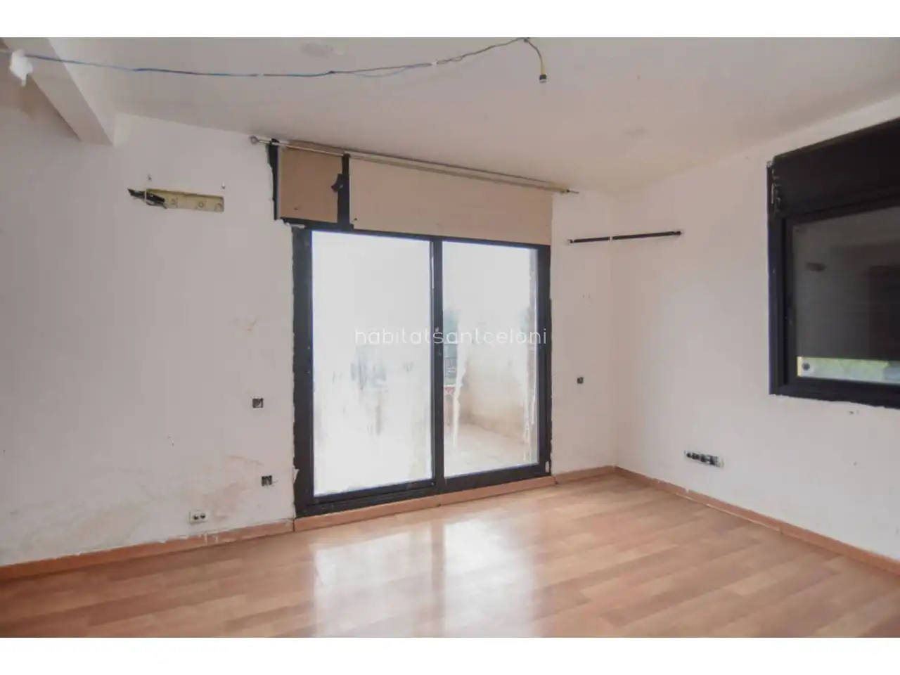 Casa con jardín en venta en Calle Baix Ebre 26, imagen 16