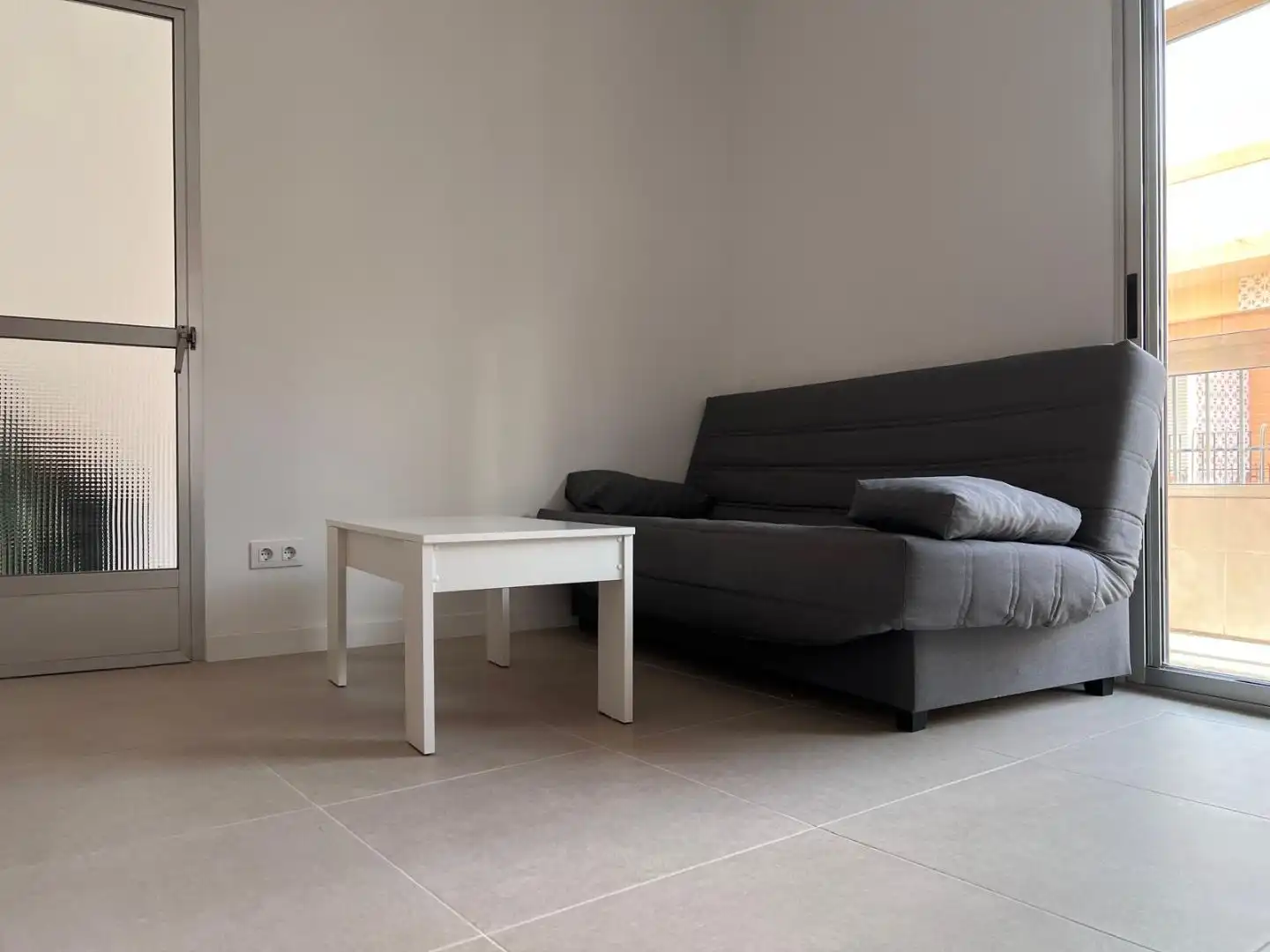 Sala d'estar de Pis en venda en Aldaia amb Aire condicionat, Terrassa i Moblat