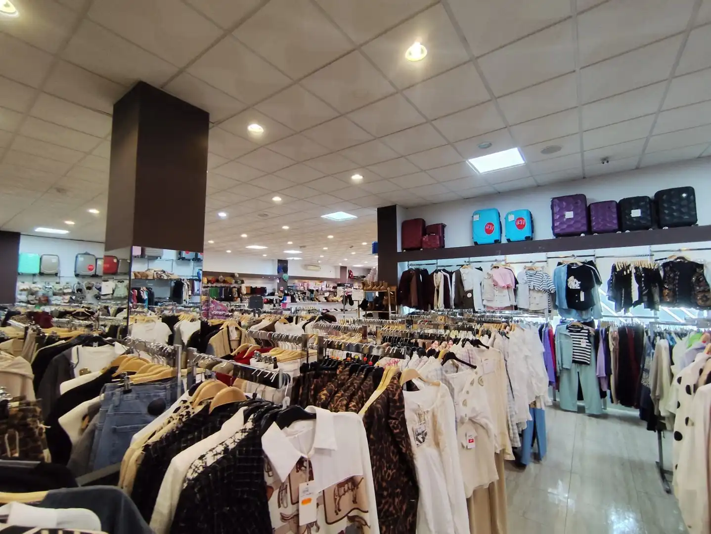 Local comercial en venda a Guillena pueblo, imagen 4