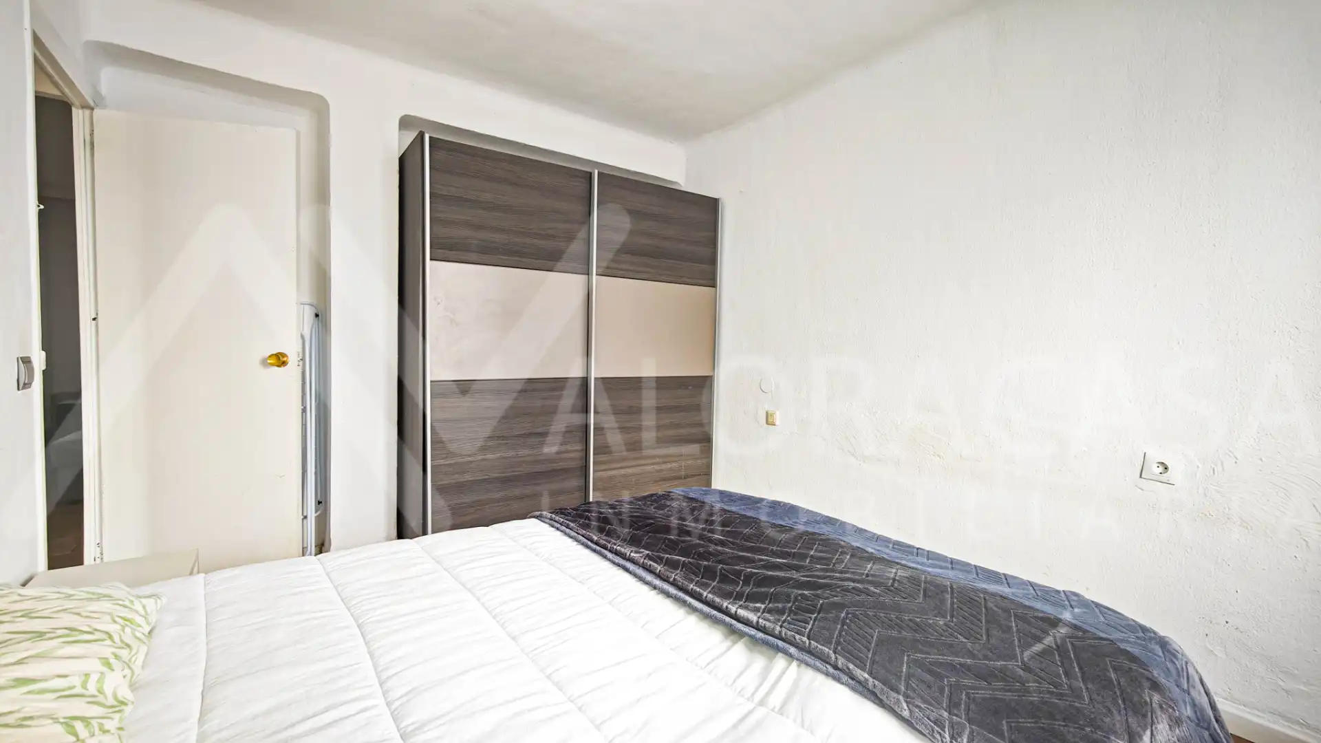 Bedroom of Flat for sale in Málaga