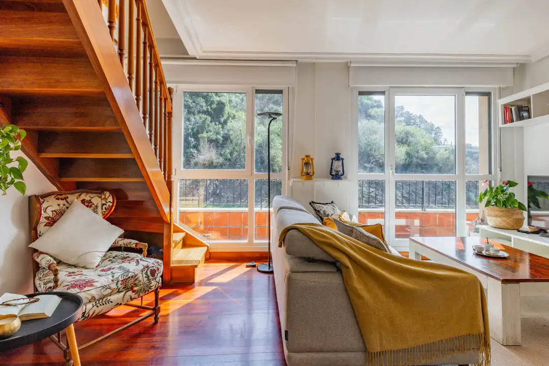 Sala de estar de Dúplex en venta en Orio con Calefacción, Terraza y Balcón