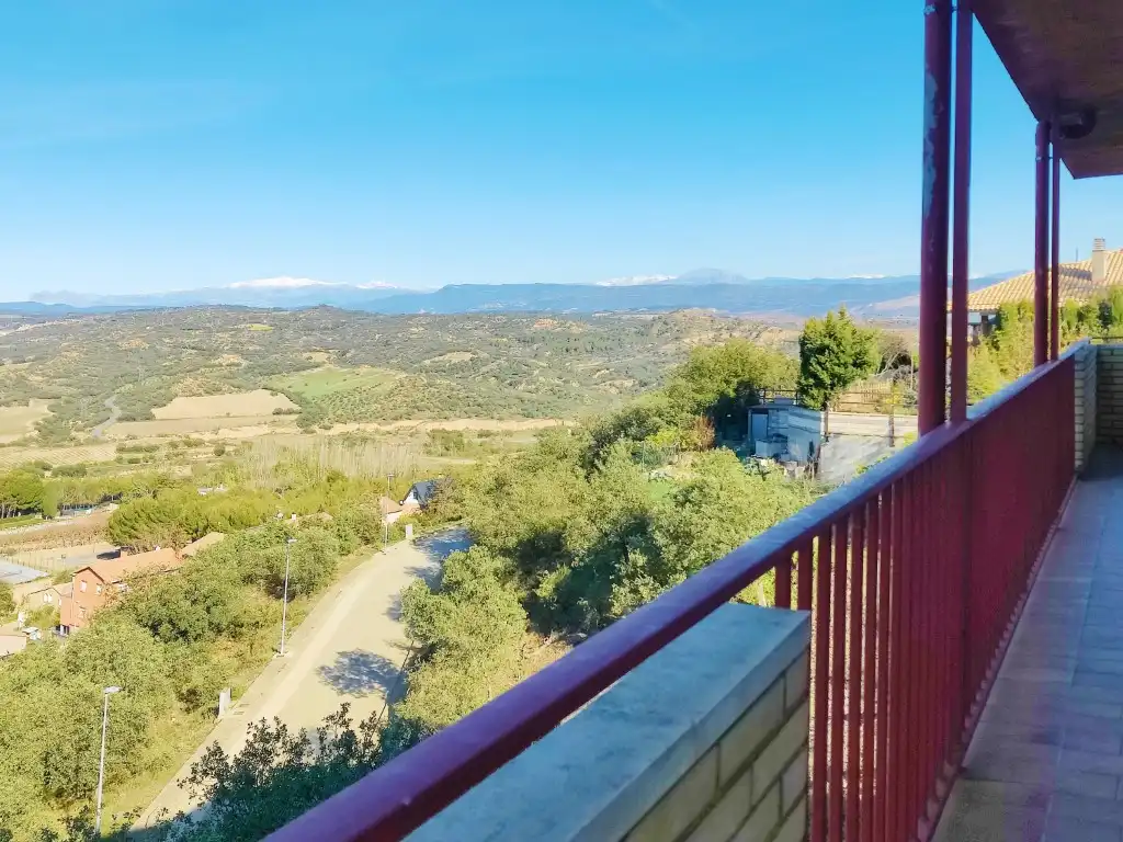 Außenansicht von Haus oder Chalet zum Verkauf in Barbastro