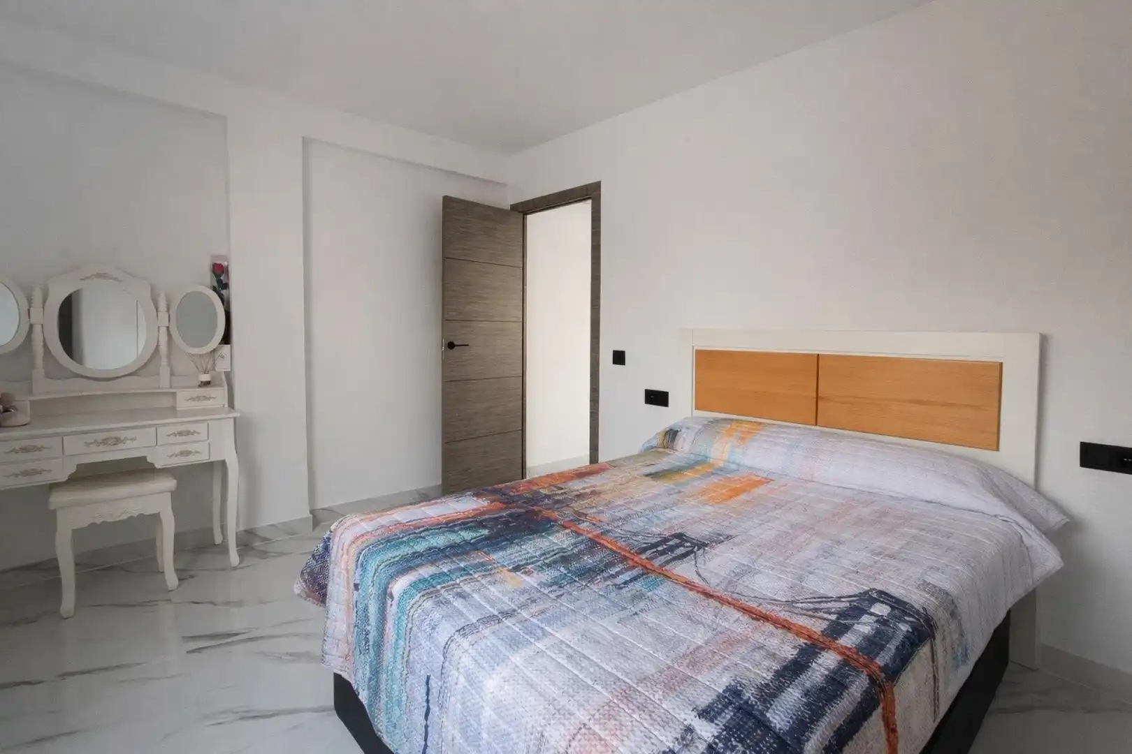 Habitación de Piso en venta en Almería