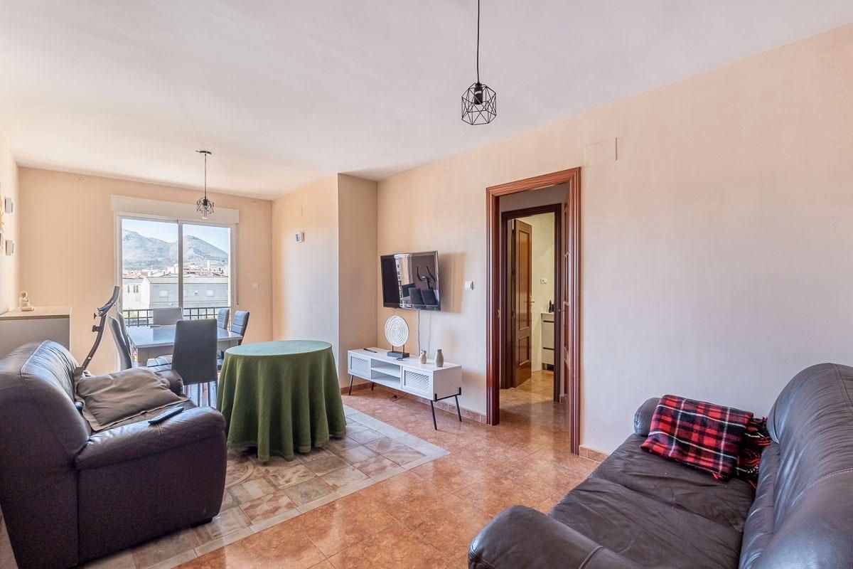Sala de estar de Piso en venta en Atarfe con Aire acondicionado, Trastero y Balcón