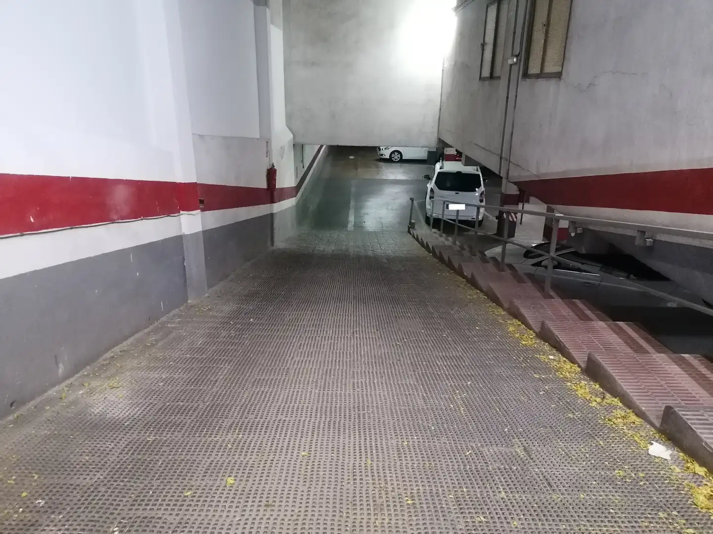 Parkplatz von Garage zur Miete in Alicante / Alacant