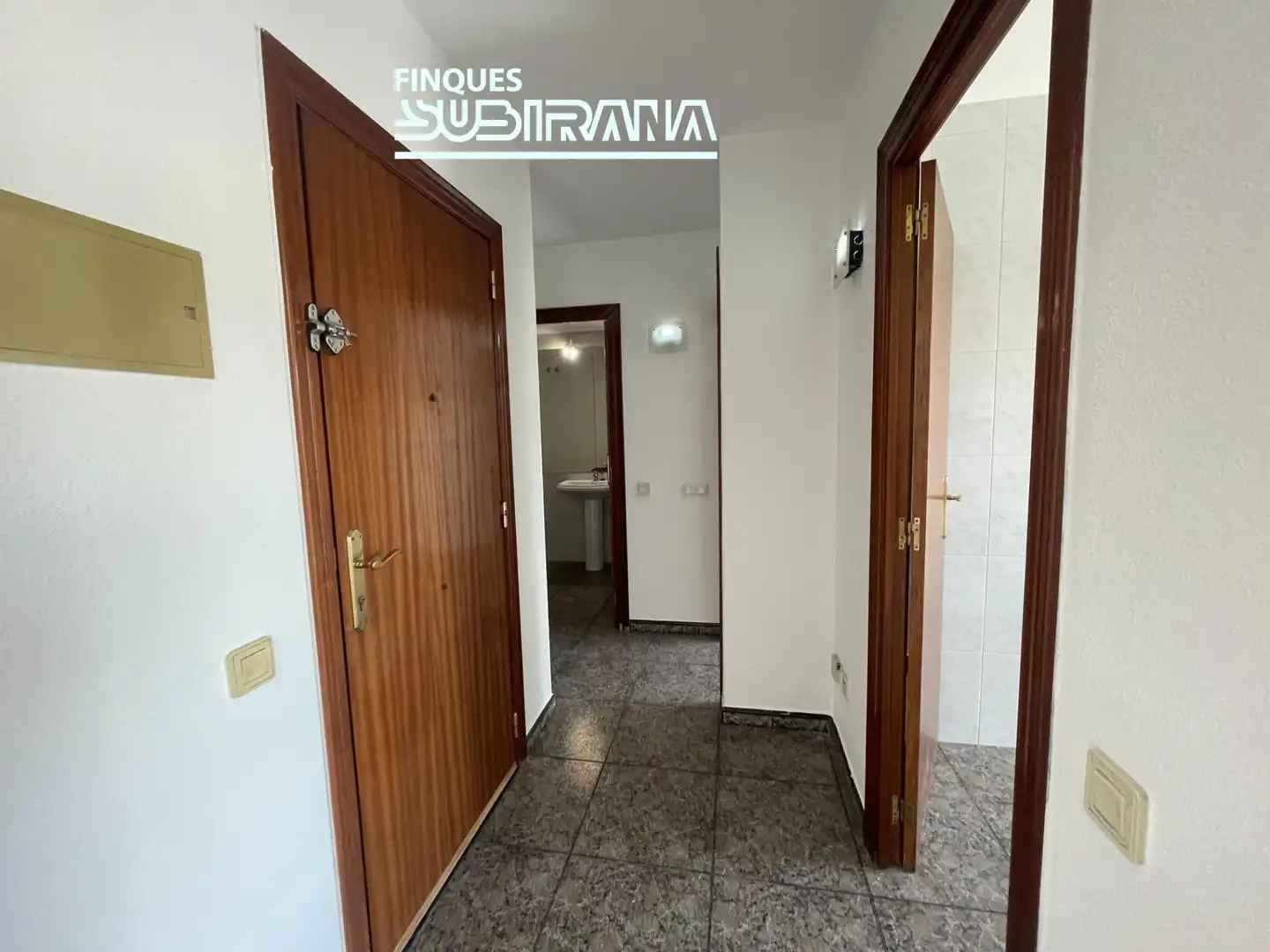 Piso en venta en Igualada con Balcón