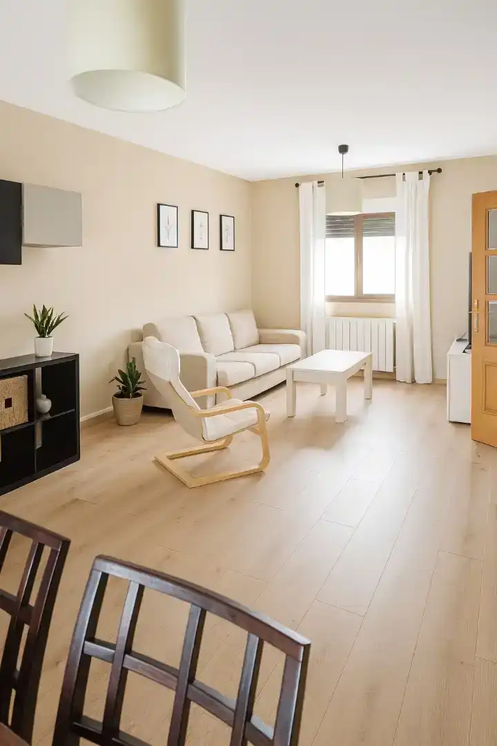 Sala d'estar de Casa o xalet en venda en Valdetorres de Jarama amb Piscina
