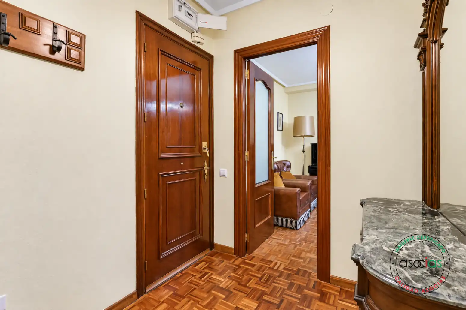 Piso en venta en Gijón  con Calefacción, Parquet y Amueblado