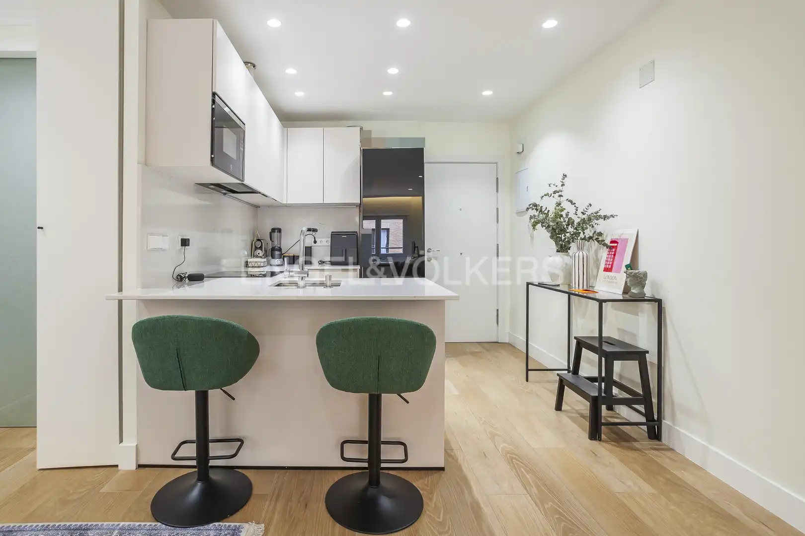 Kitchen of Flat for rent in Madrid  with Air Conditioner, Heating and Furnished