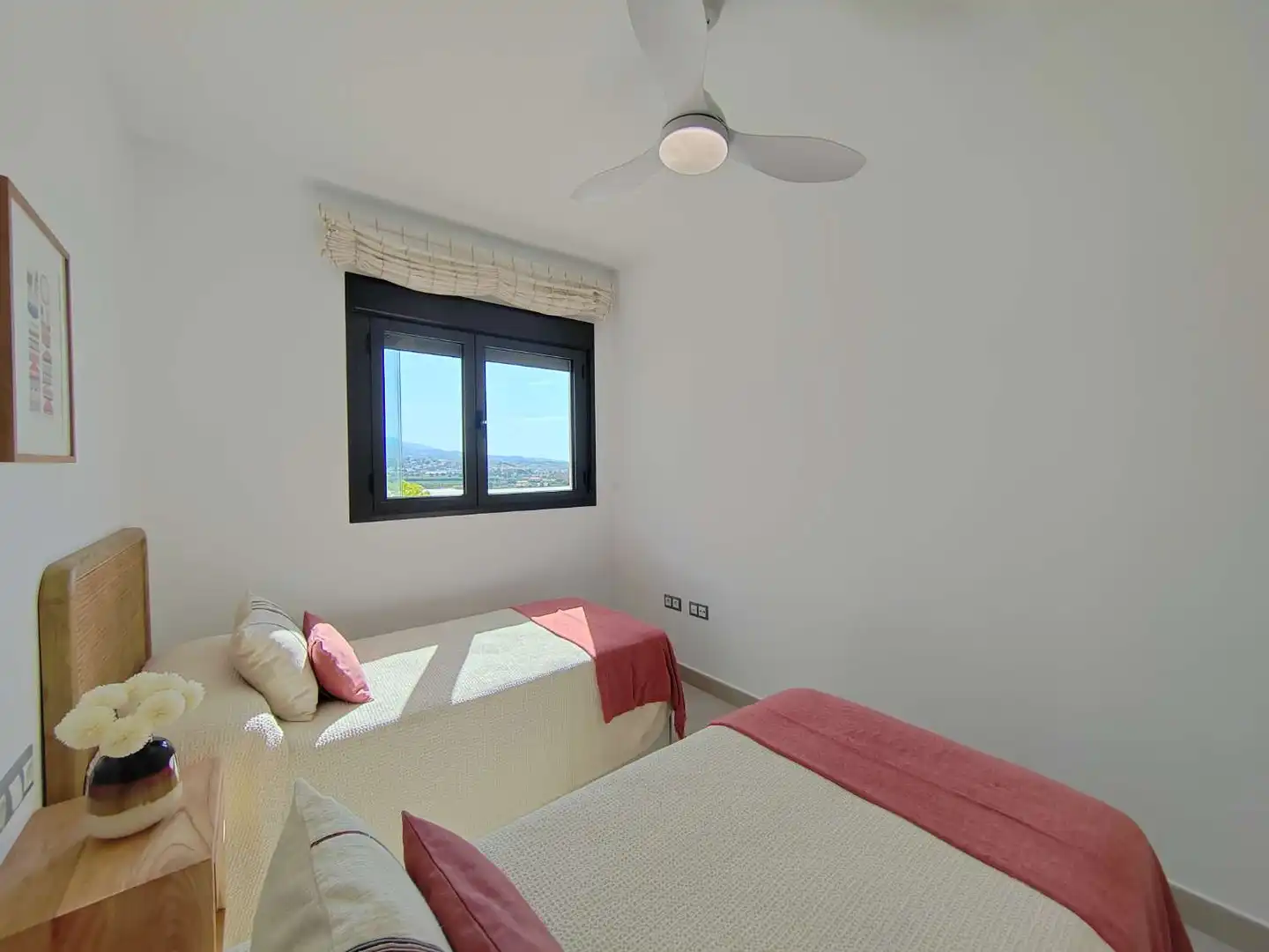 Bedroom of Attic for sale in Vélez-Málaga  with Air Conditioner, Swimming Pool and Internet