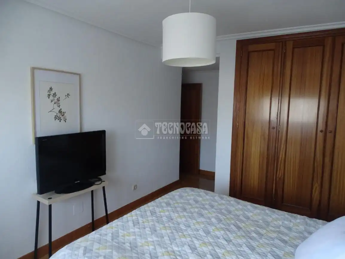 Habitación de Piso en venta en Valladolid con Aire acondicionado y Calefacción