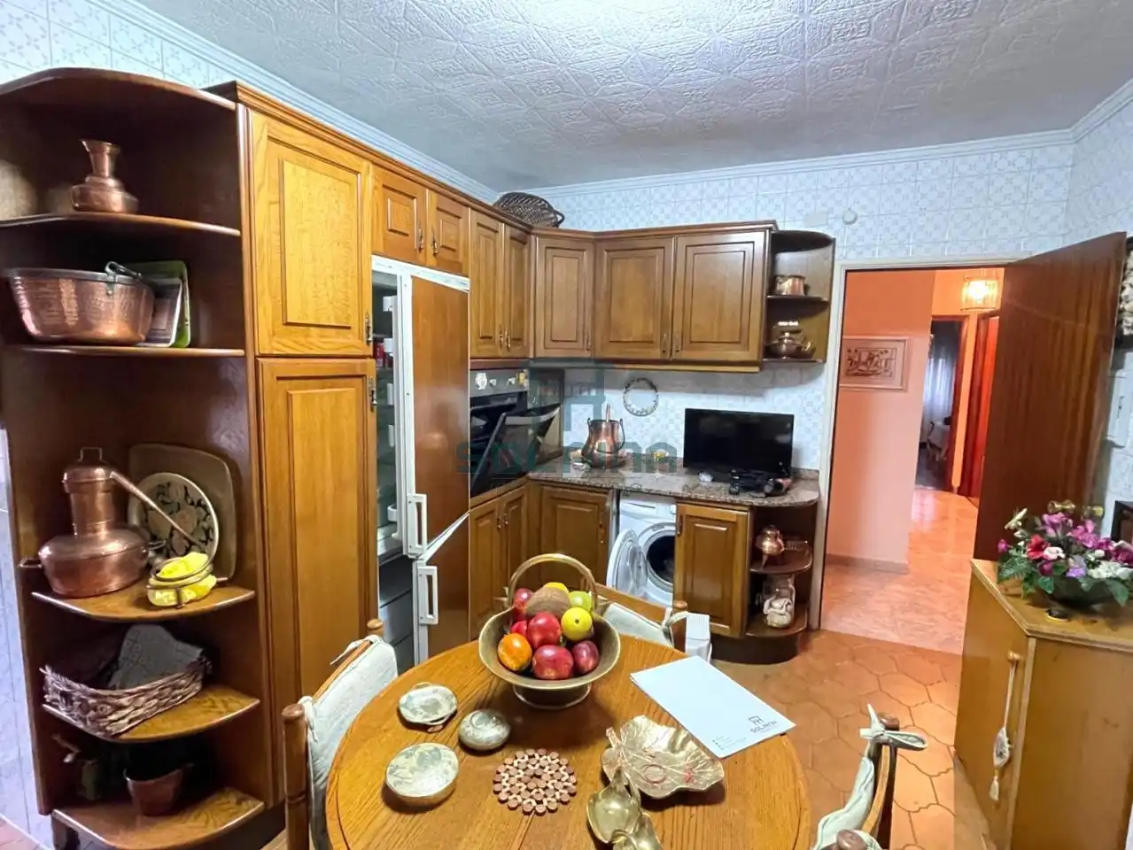 Cocina de Piso en venta en Ourense Capital  con Calefacción, Parquet y Balcón
