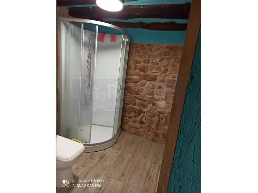 Bany de Casa o xalet en venda en Camprovín amb Balcó