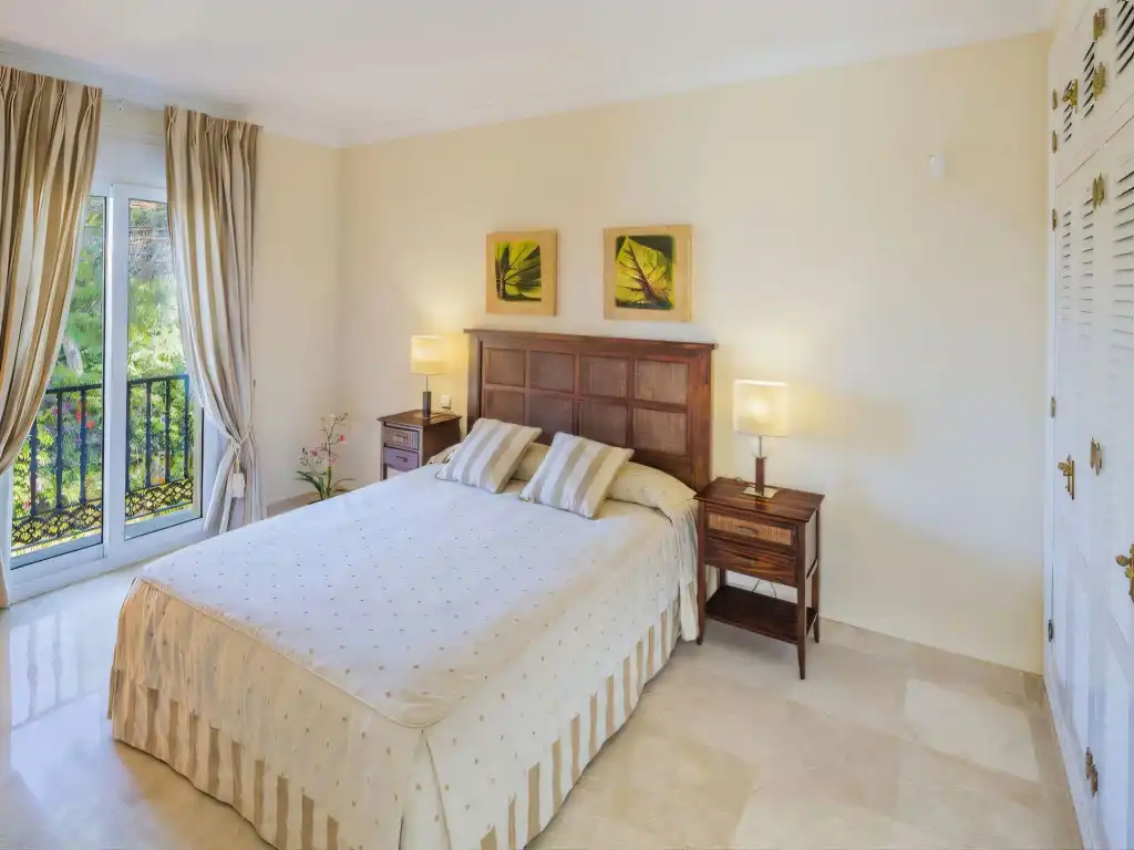 Xalet amb piscina en venda a Elviria - Cabopino, imagen 11