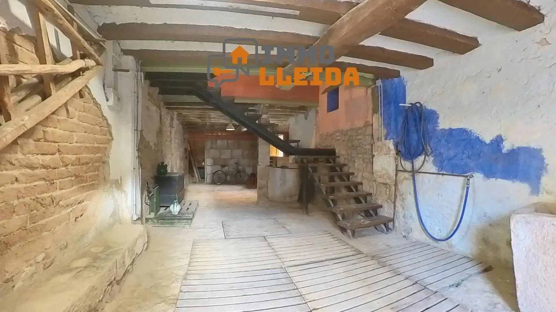 Casa adosada en venta en Granyena de les Garrigues con Calefacción y Terraza