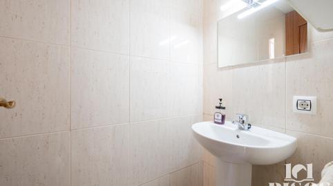 Foto 4 de Casa adosada en venta en Valencia, Ca n'Oriol, Barcelona