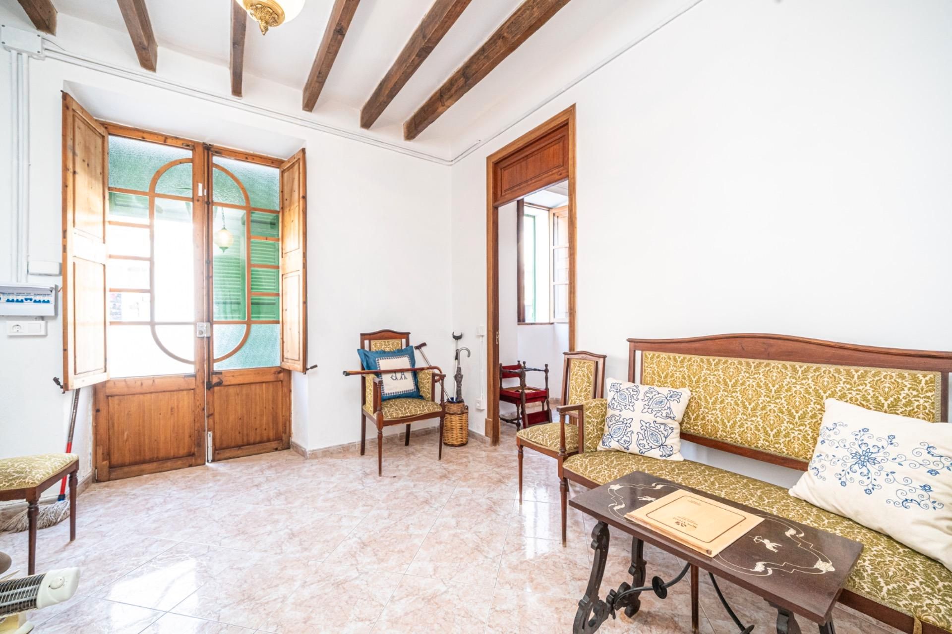 Sala d'estar de Casa o xalet en venda en Vilafranca de Bonany amb Terrassa, Traster i Moblat