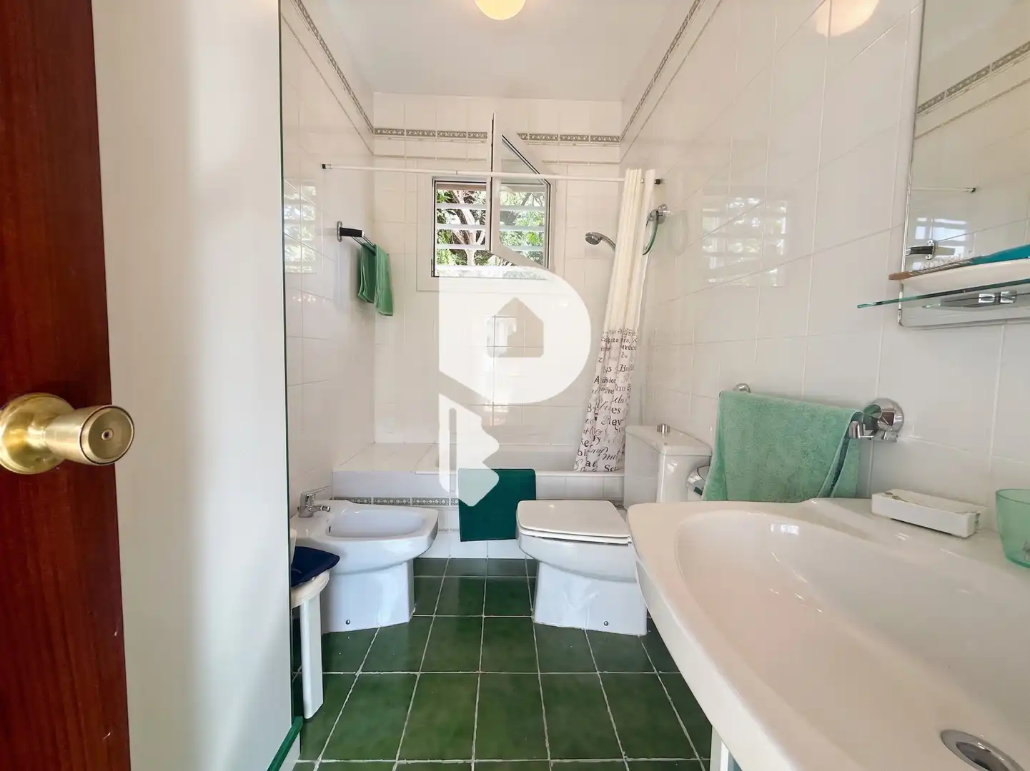 Bathroom of Houses for sale in Cervelló  with Air Conditioner, Heating and Private garden