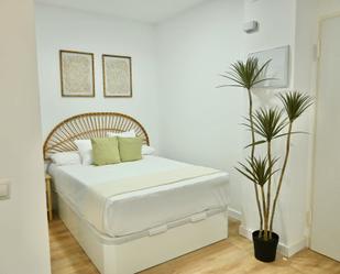 Bedroom of House or chalet to rent in  Madrid Capital  with Heating, Washing machine and TV