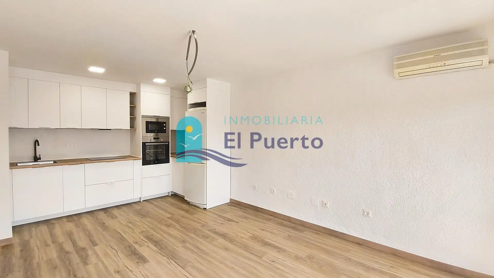 Exterior view of Flat for sale in Mazarrón  with Air Conditioner, Heating and Parquet flooring