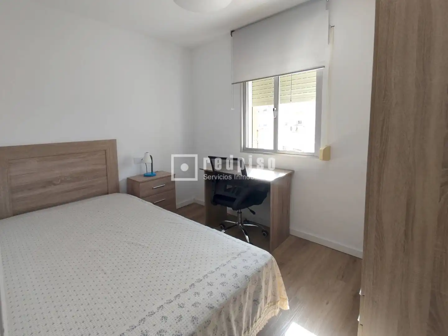 Flat for rent in Constancia, Triana Este