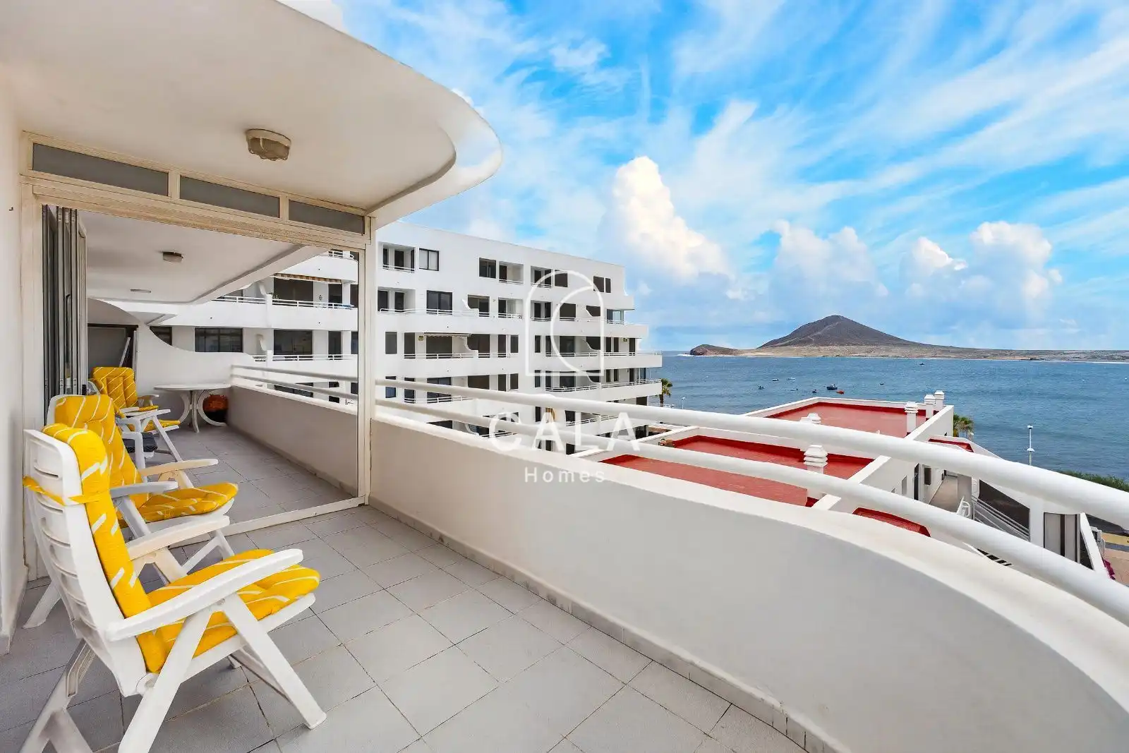 Terrassa de Apartament en venda en Granadilla de Abona amb Terrassa, Piscina i Moblat