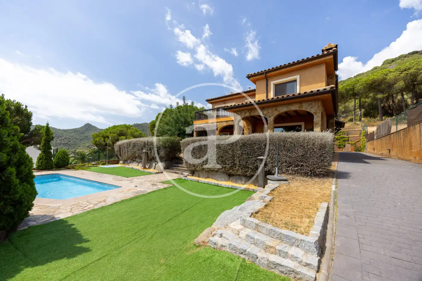 Vista exterior de Casa o chalet en venta en Argentona con Aire acondicionado, Calefacción y Jardín privado