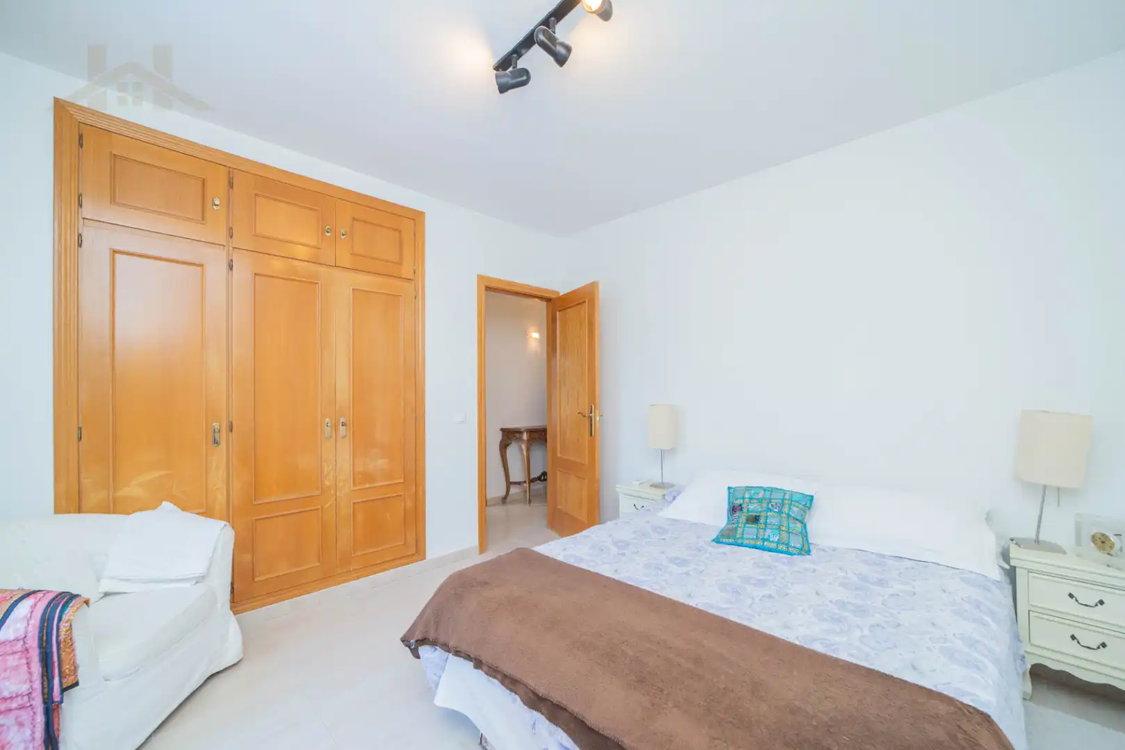 Schlafzimmer von Haus oder Chalet zum Verkauf in Torrelodones mit Klimaanlage, Heizung und Privatgarten