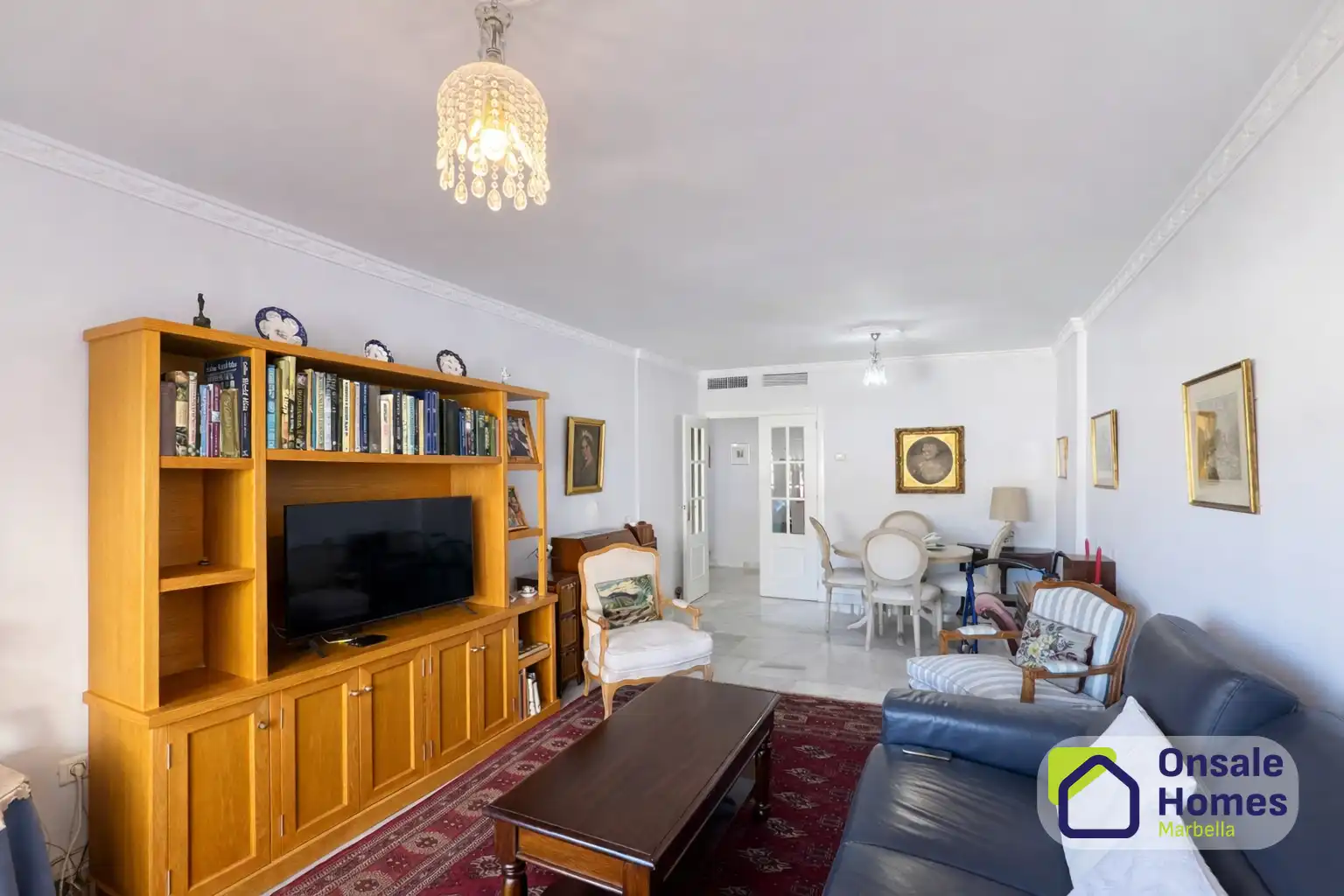 Wohnzimmer von Wohnung zum Verkauf in Marbella mit Abstellraum und Balkon