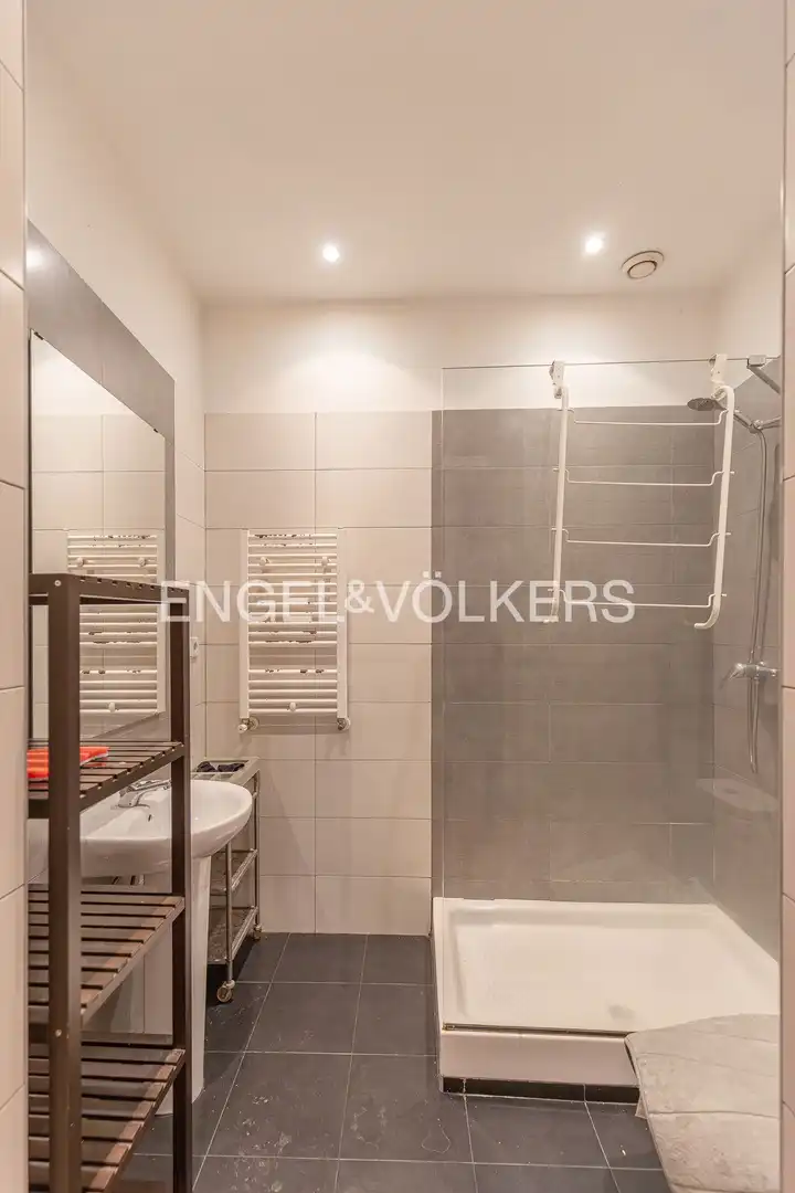 Baño de Piso en venta en Madrid con Calefacción y Balcón