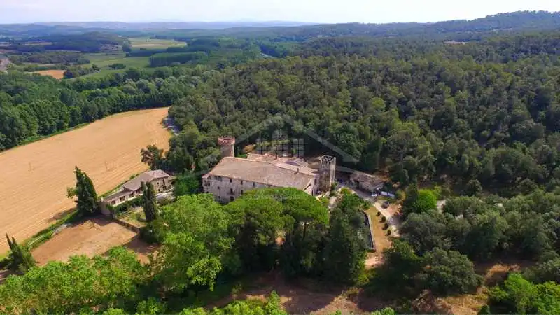 Country homes for sale in Flaçà  with Air Conditioner, Heating and Private garden