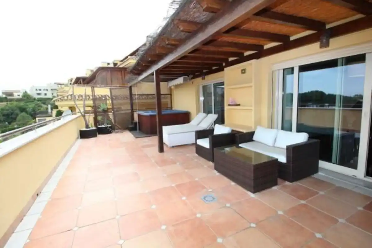 Apartment mit Pool zur Miete in MONTEMENOR-B SIERRA BLANC, imagen 2