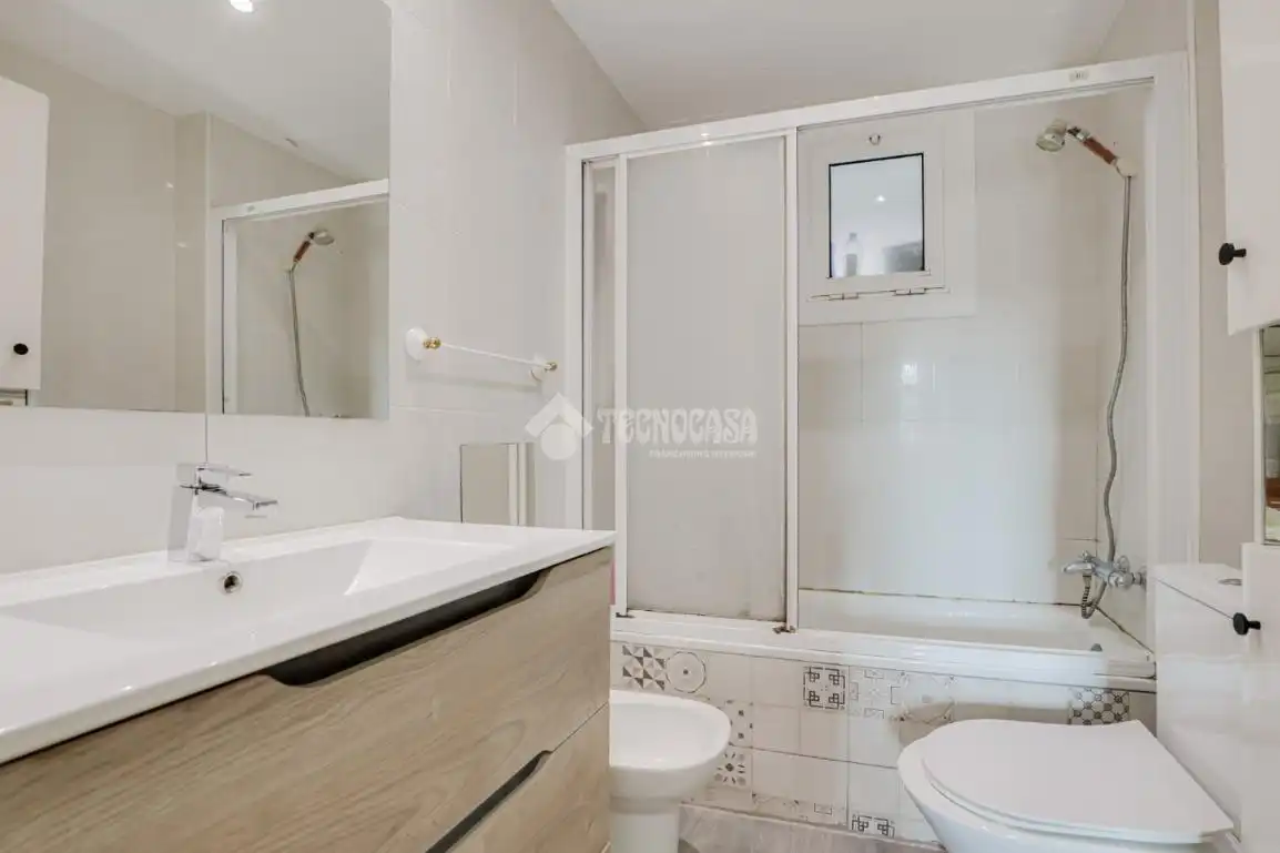 Bany de Pis en venda en Terrassa amb Parquet