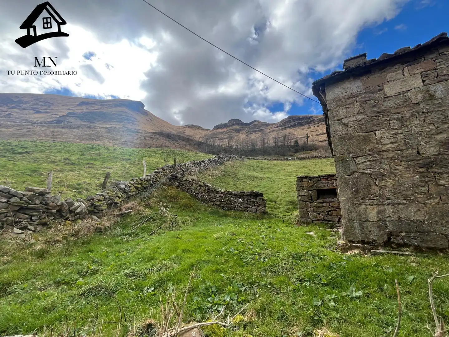 Casa rústica amb jardí en venda a Vega de Pas, imagen 18