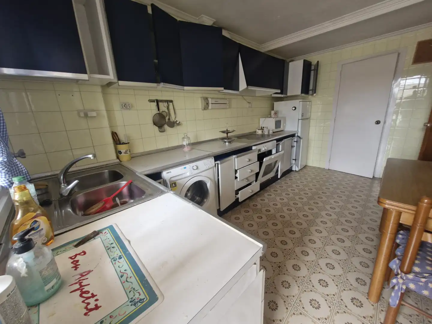 Kitchen of Flat for sale in Ourense Capital   with Heating, Parquet flooring and Terrace