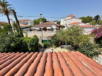 Vista exterior de Casa o xalet en venda en Cambrils amb Terrassa