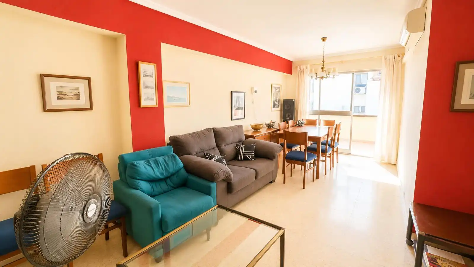 Flat with terrace for sale in Algirós