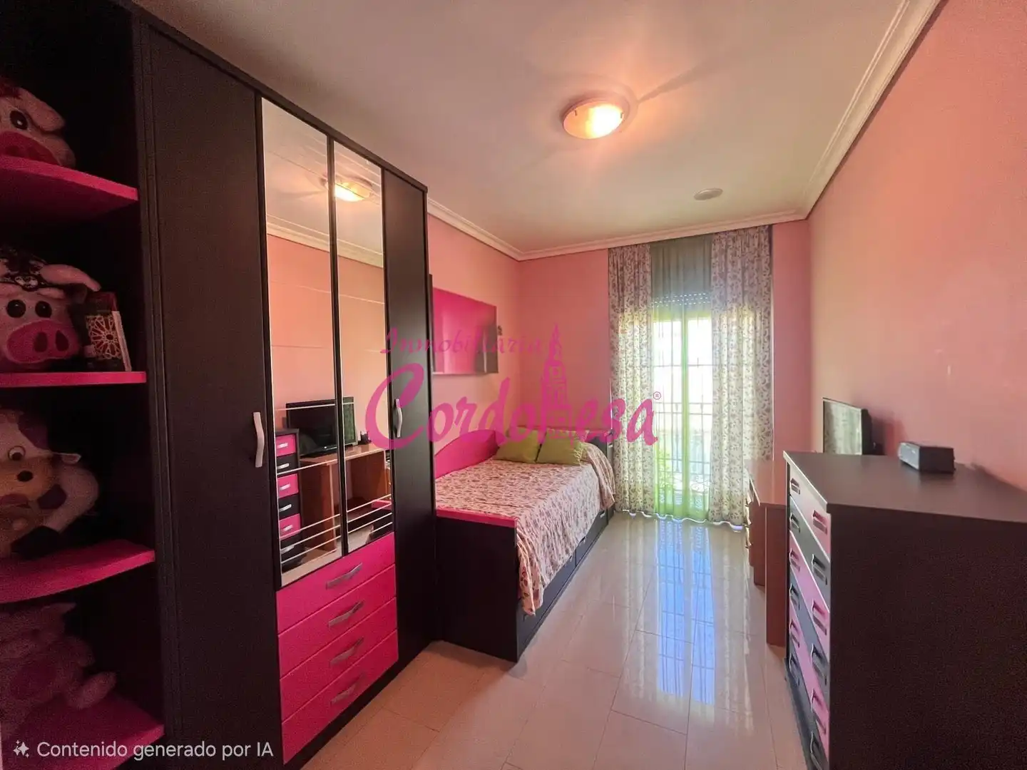 Bedroom of Houses for sale in Córdoba