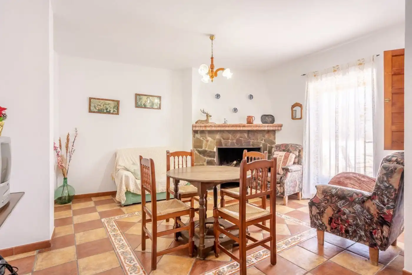 Menjador de Casa o xalet en venda en El Pinar amb Aire condicionat, Jardí privat i Terrassa