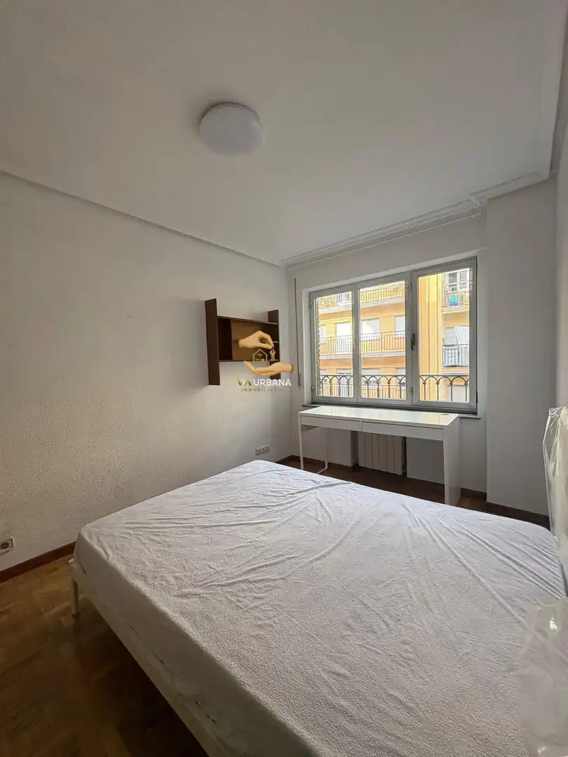 Schlafzimmer von Wohnung zur Miete in Salamanca mit Terrasse, Möbliert und Gemeinschaftspool