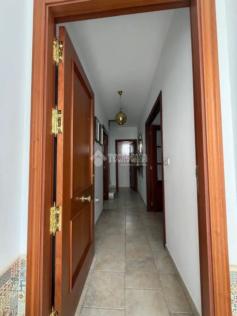 Casa adosada en venta en Utrera con Aire acondicionado y Calefacción