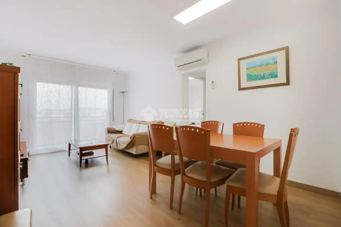 Sala de estar de Piso en venta en Rubí con Aire acondicionado, Calefacción y Trastero