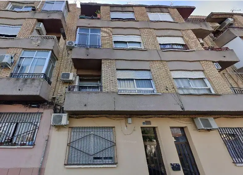 Gewerbefläche zum Verkauf in Calle SANT LLUIS BERTRAN 55
