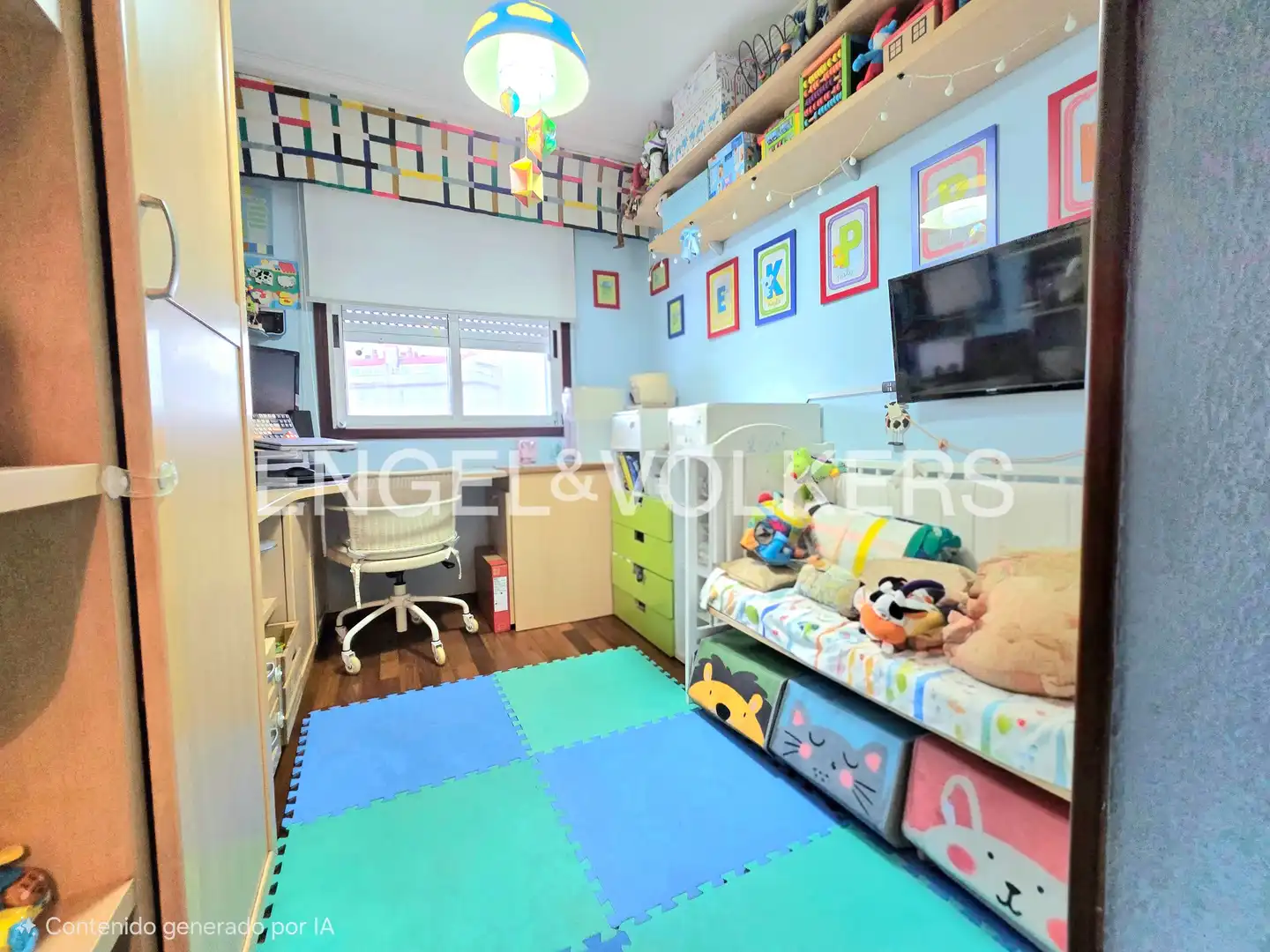 Habitación de Piso en venta en Vigo  con Calefacción y Parquet