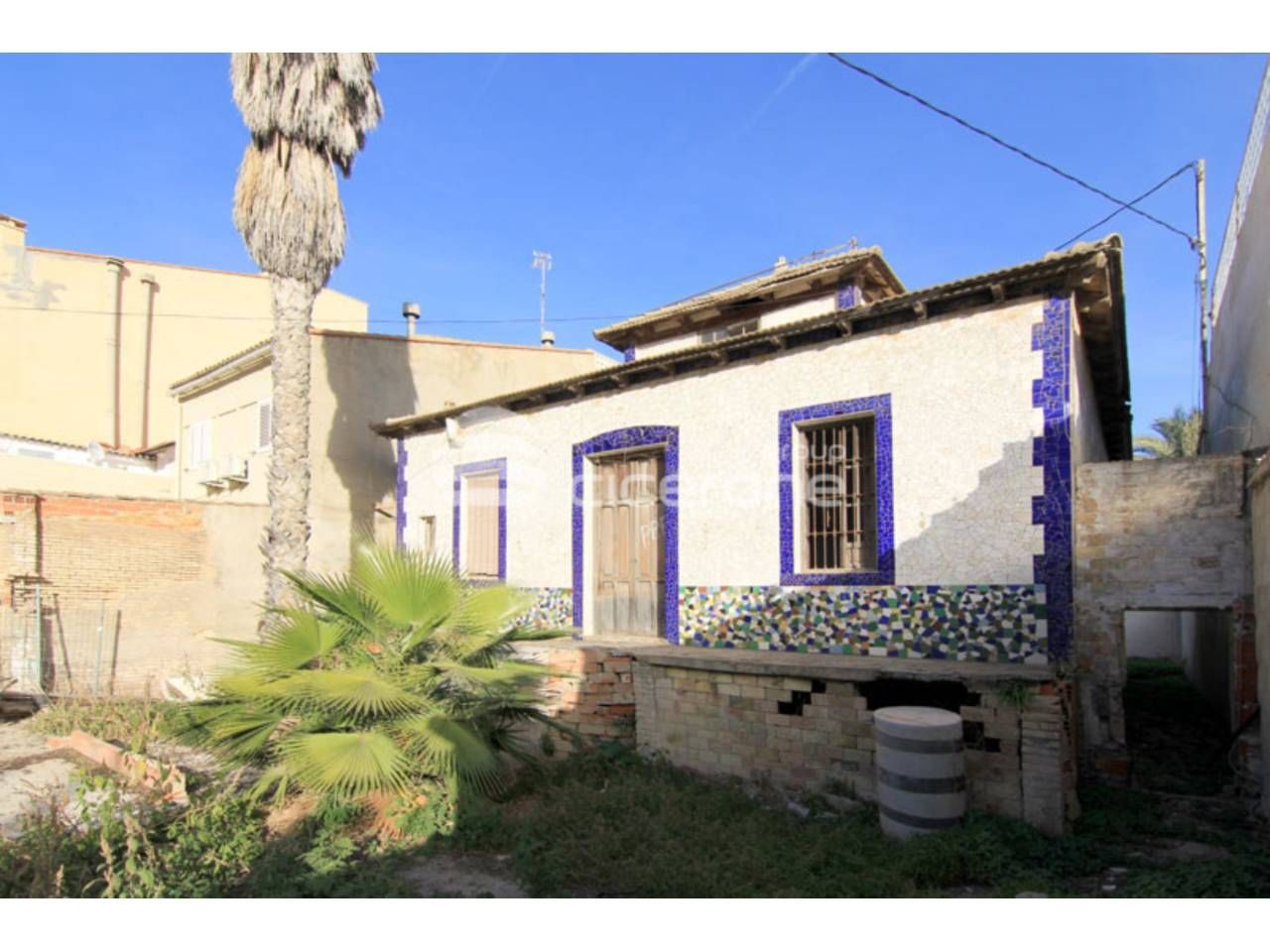Vista exterior de Casa o xalet en venda en  Valencia Capital amb Jardí privat