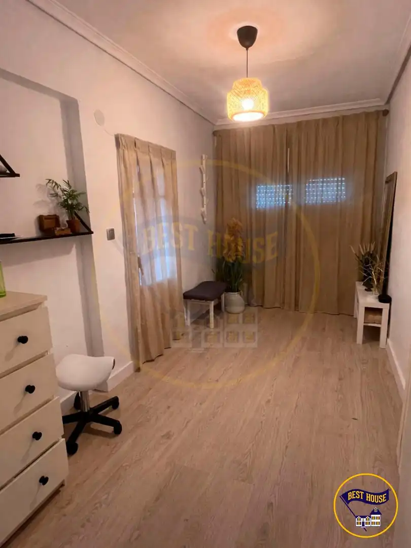 Wohnzimmer von Wohnung zur Miete in Cuenca mit Heizung, Terrasse und Möbliert
