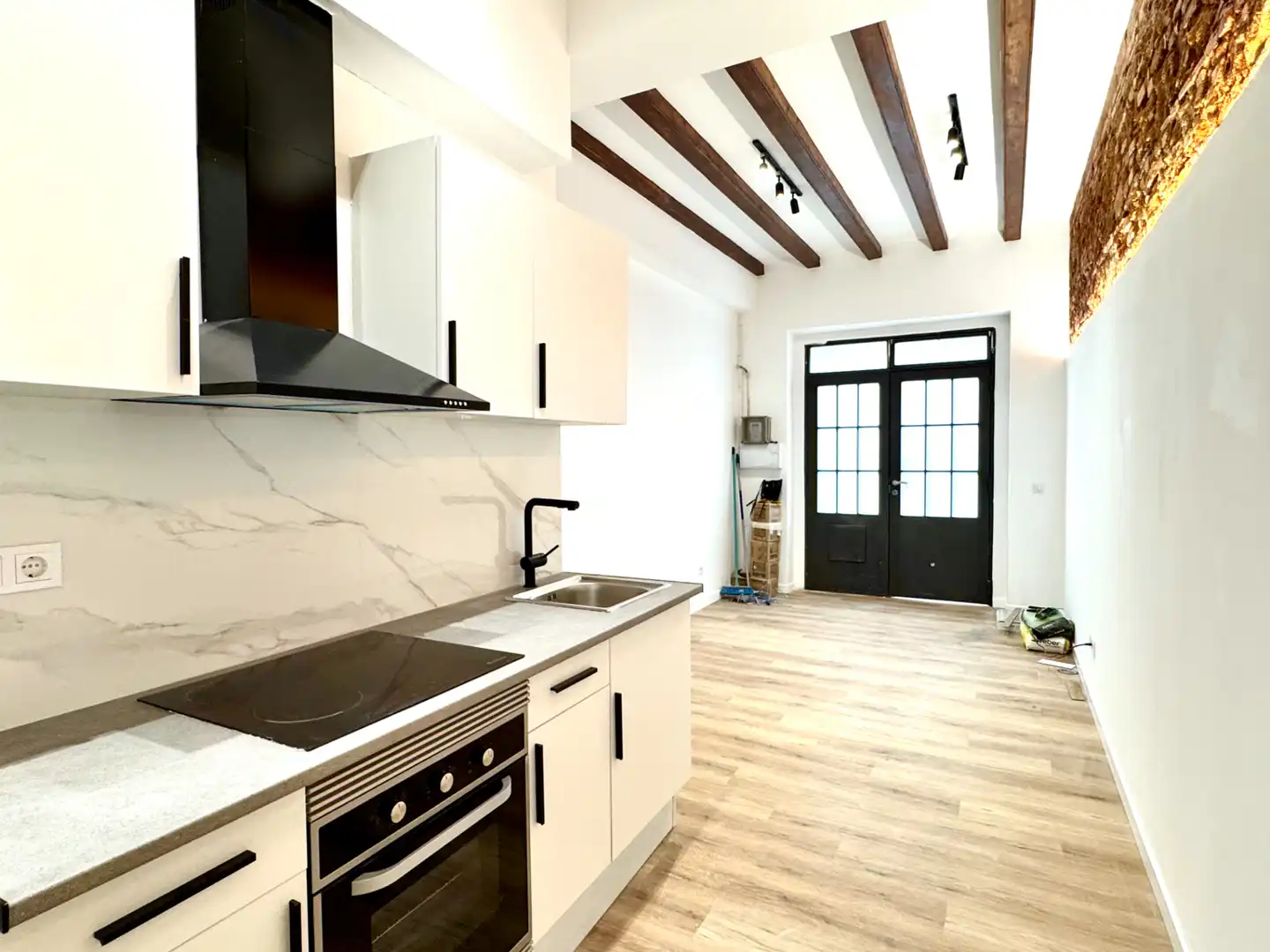 Cocina de Piso en venta en Barcelona con Aire acondicionado y Parquet