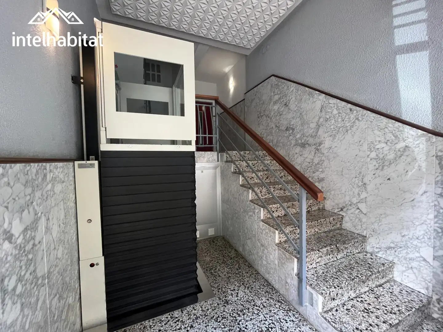 Piso en venta en Gandia con Terraza, Amueblado y Balcón