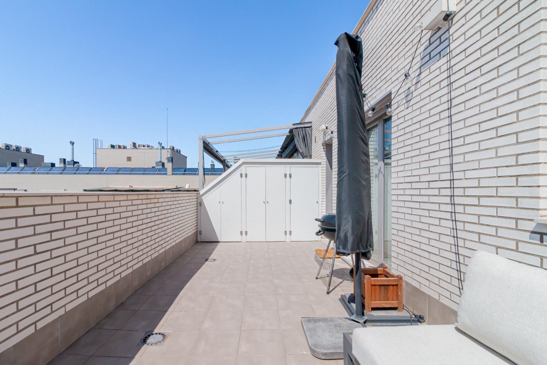Terrassa de Àtic en venda en Getafe amb Aire condicionat, Calefacció i Jardí privat